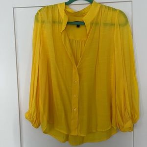 Banana republic yellow button down blouse. Balloon sleeves
